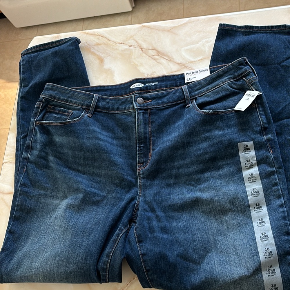 ✨NWT✨ Pop Icon Skinny Jeans - 18 Long